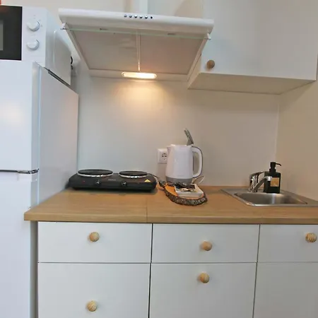 Apartment Gold